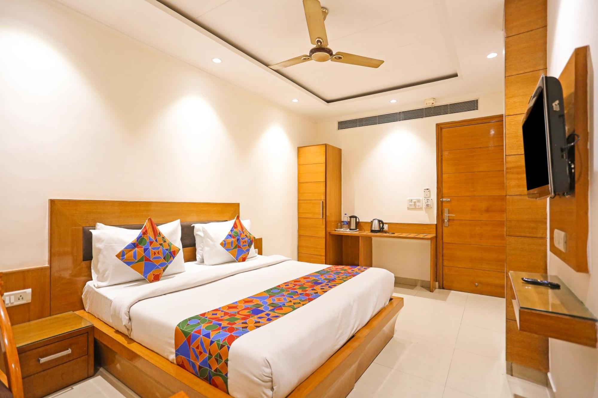 Hotel Fortuner, Karol Bagh, New Delhi Exterior foto